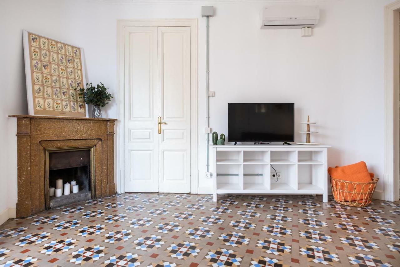 Apartment B32-sunny And Modernist For Groups In Center *
