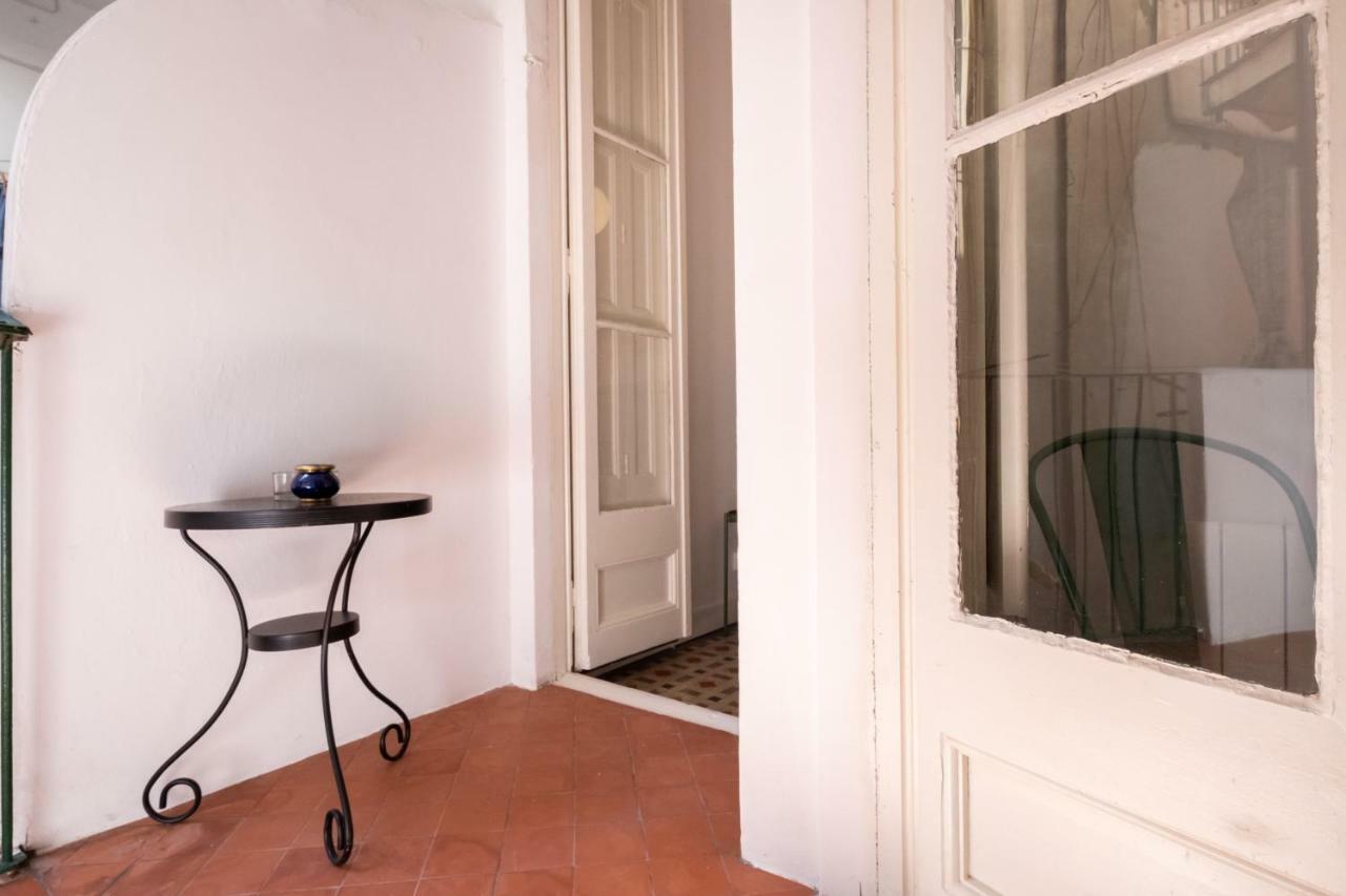 B32-sunny And Modernist For Groups In Center Apartment